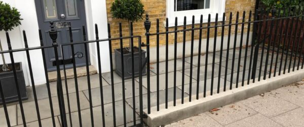 Classic gate & railing-3